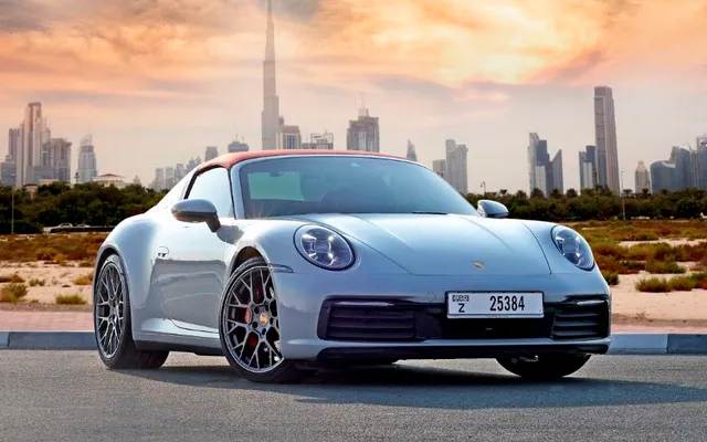 PORSCHE 911 TARGA - image 1