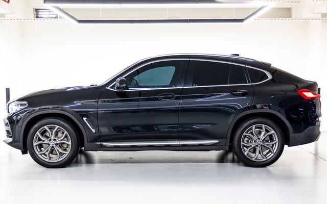 BMW X4 - image 2