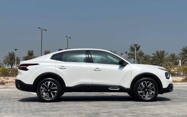 Citroen C4 - image 2