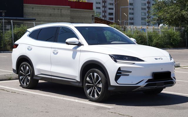 BYD SONG PLUS EV - image 1