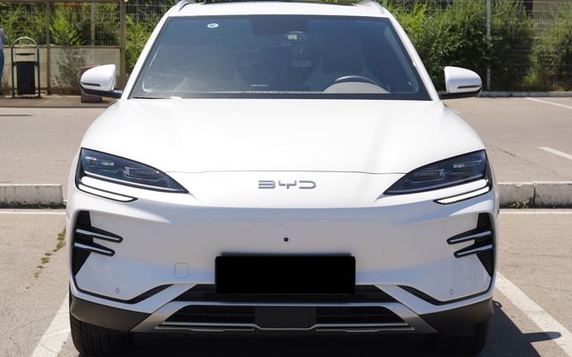 BYD SONG PLUS EV - image 2