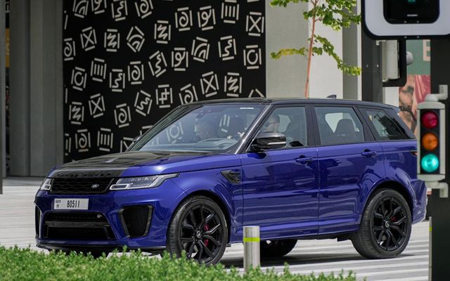 Range rover svr - image 3