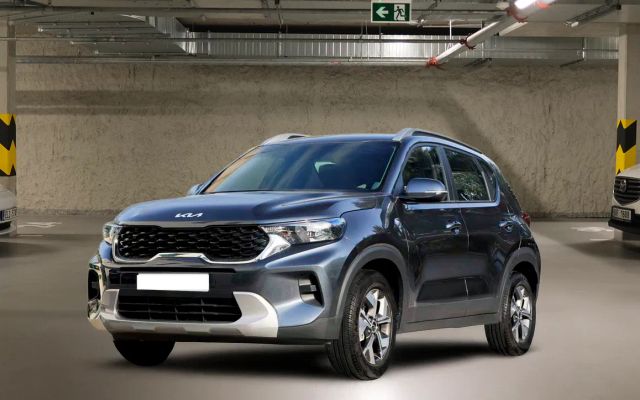 KIA Sonet 1.5L 4x2 EX - image 1