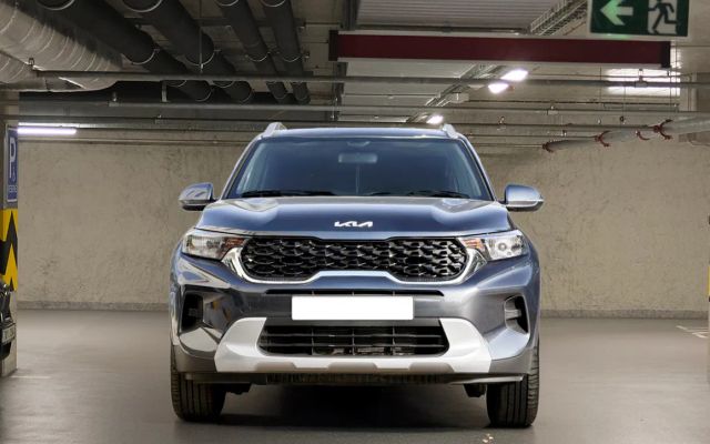KIA Sonet 1.5L 4x2 EX - image 3
