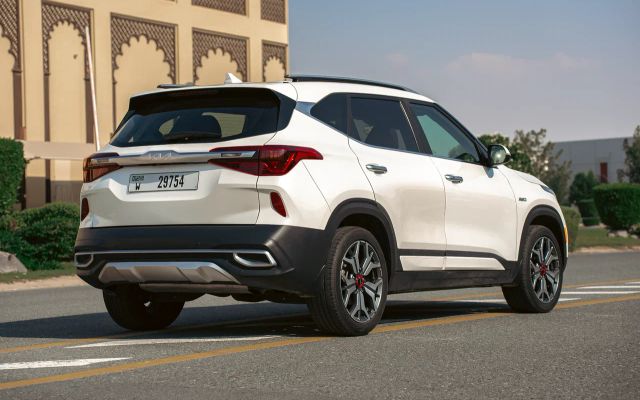 KIA SELTOS - image 4