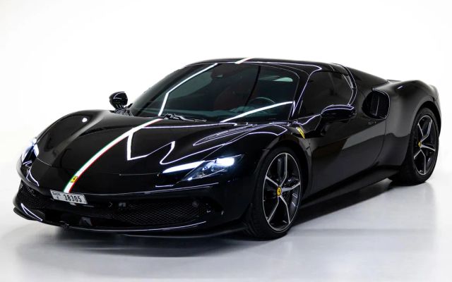 Ferrari 296 GTS - image 4