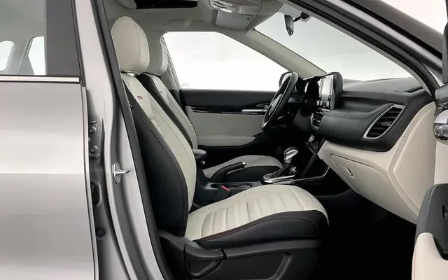 KIA SELTOS - image 4
