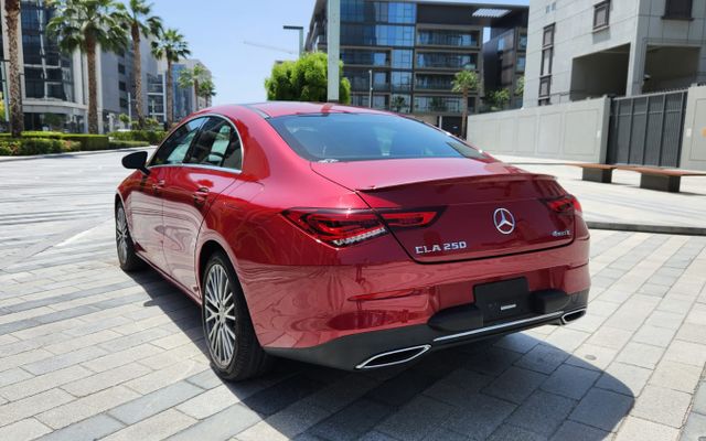 Mercedes CLA250 AMG - image 3