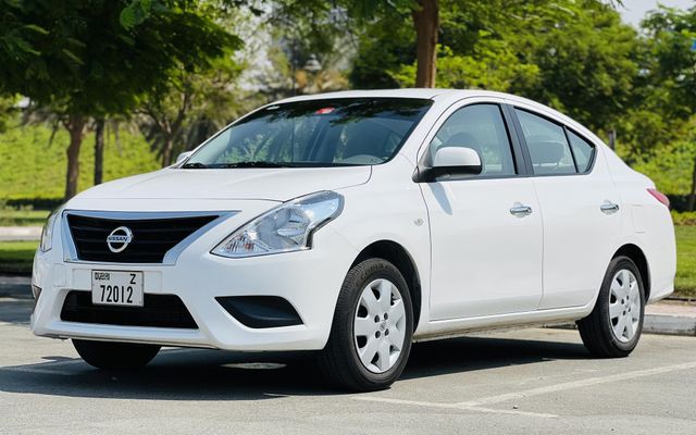NISSAN SUNNY - image 1