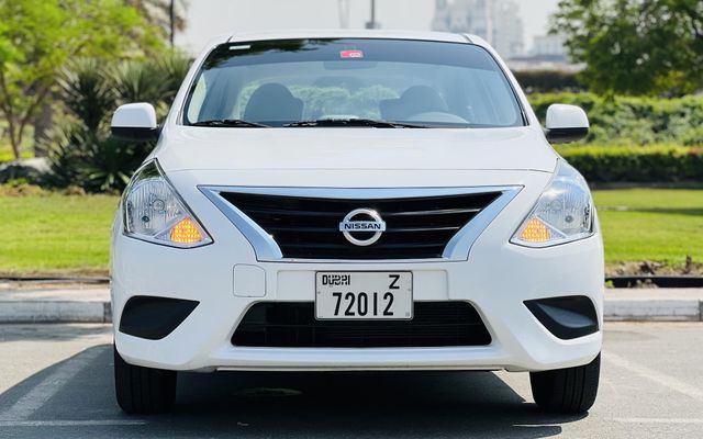 NISSAN SUNNY - image 2
