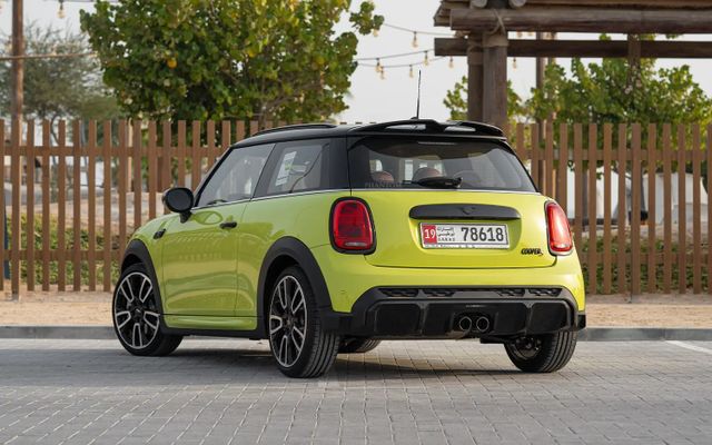 Mini COOPER S - image 4