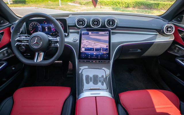 MERCEDES C200 - image 4
