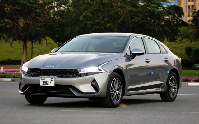KIA K5 - image 1