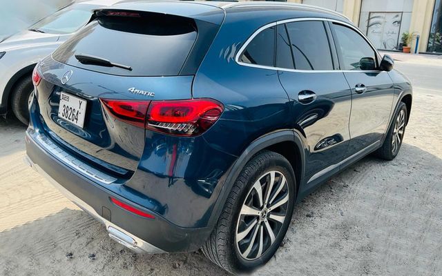 Mercedes GLA 250 - image 3