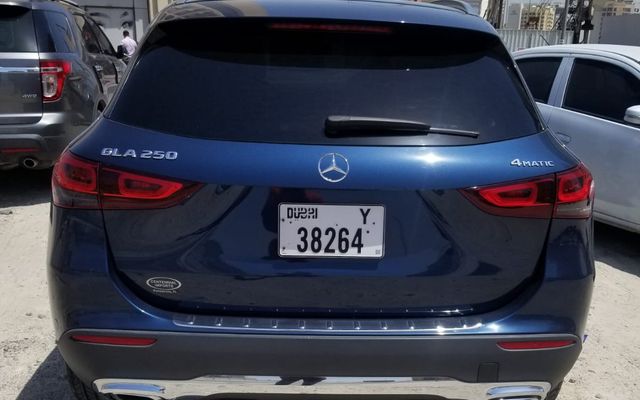 Mercedes GLA 250 - image 4