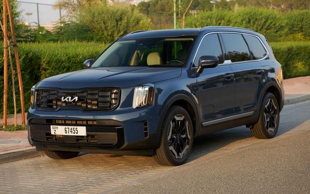 KIA TELLURIDE - image 1