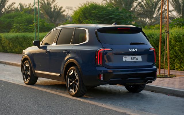 KIA TELLURIDE - image 3