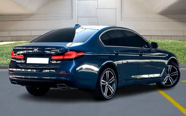 BMW 520 I - image 4