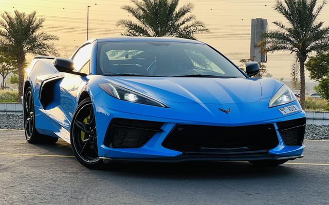 CHEVROLET Corvette - image 1
