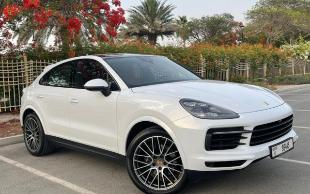 PORSCHE CAYENNE - image 4