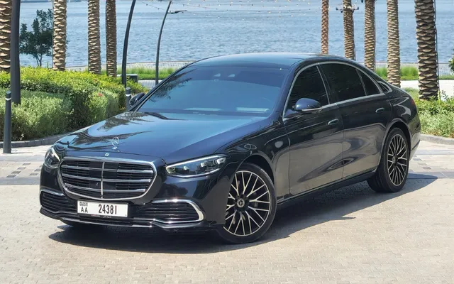 Mercedes Benz s500 - image 1