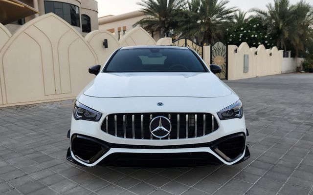 Mercedes CLA250 AMG - image 3