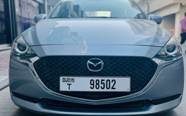 MAZDA 2 - image 2
