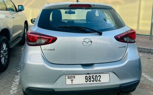 MAZDA 2 - image 4