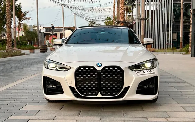 BMW 4 series Convertable - image 3