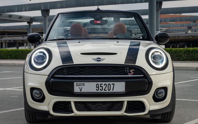 Mini Cooper S - image 3