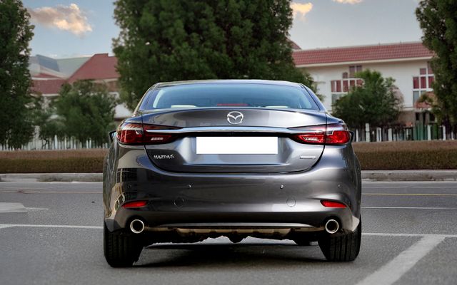 Mazda 6 2.5L PURE - image 4