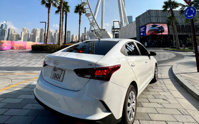 HYUNDAI ACCENT - image 2