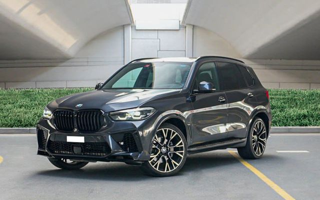 BMW X5 2023 - image 1