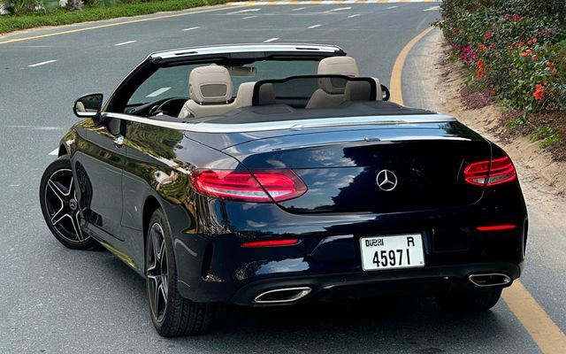 MERCEDES C300 - image 2