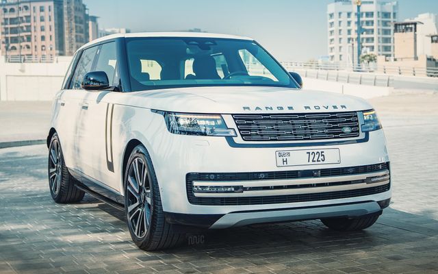 RANGE ROVER HSE 2024 - image 4
