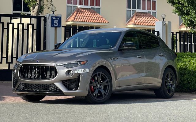 MASERATI LEVANTE - image 1