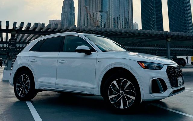AUDI Q5 - image 2