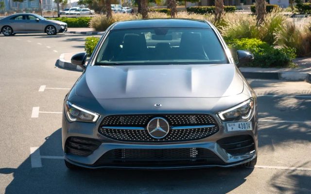 MERCEDES CLA45 AMG - image 3