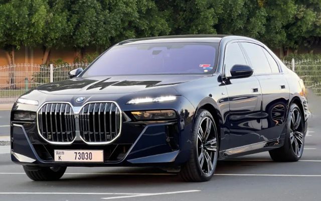 BMW 730I - image 1