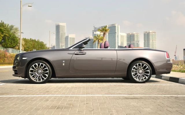 ROLLS ROYCE DAWN - image 3