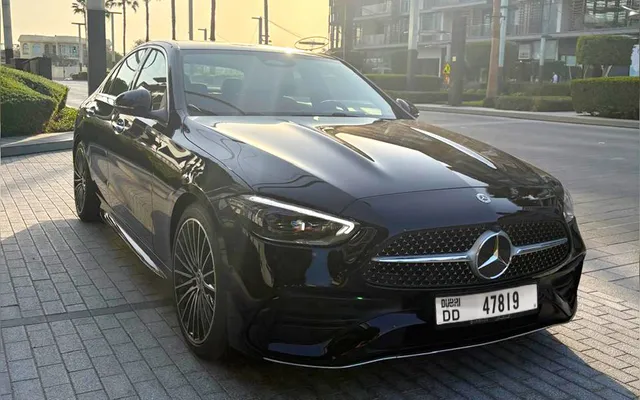 Mercedes C200 - image 2