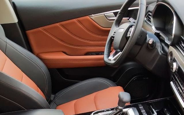 JETOUR X70 - image 3