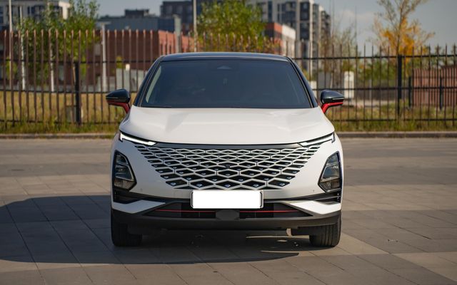 Omoda c5 - image 3