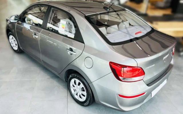 Kia Pegas - image 4