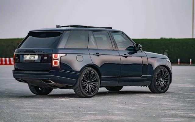 RANGE ROVER SPORT - image 4