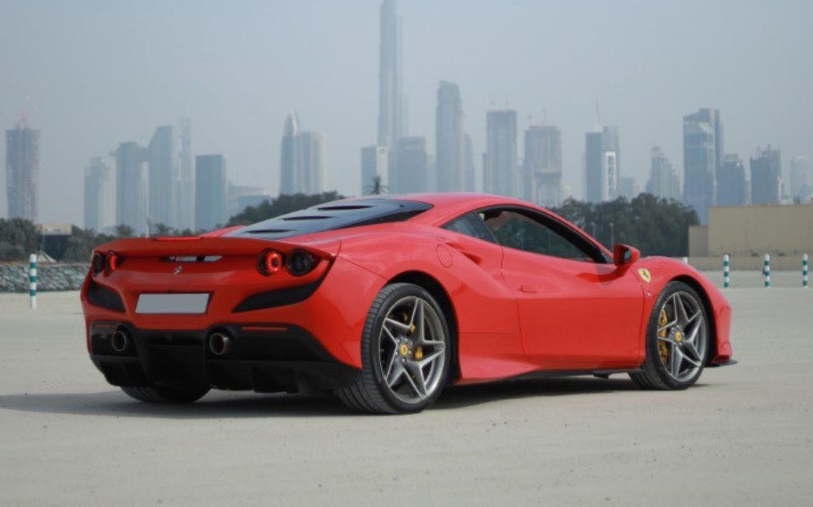 FERRARI F8 GBT - image 2
