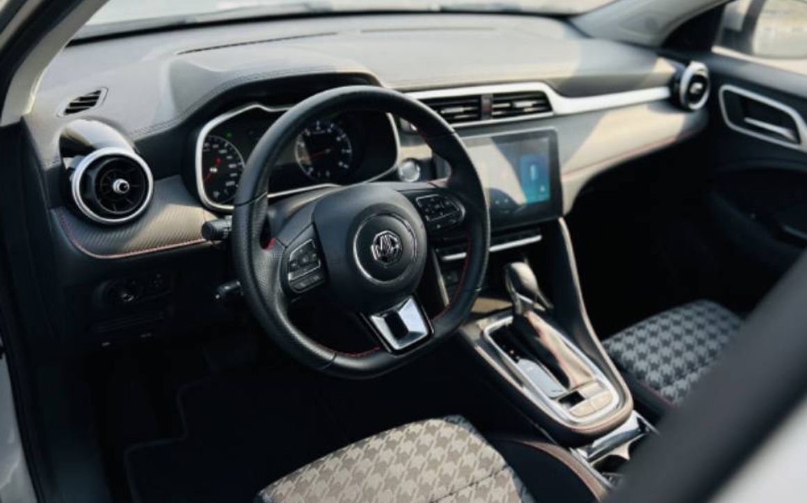 MG ZS - image 4