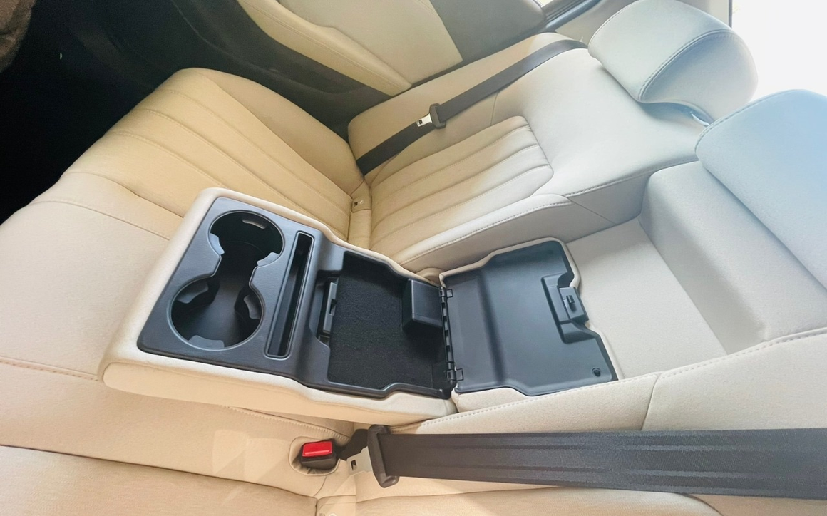 Mazda 6 - image 8