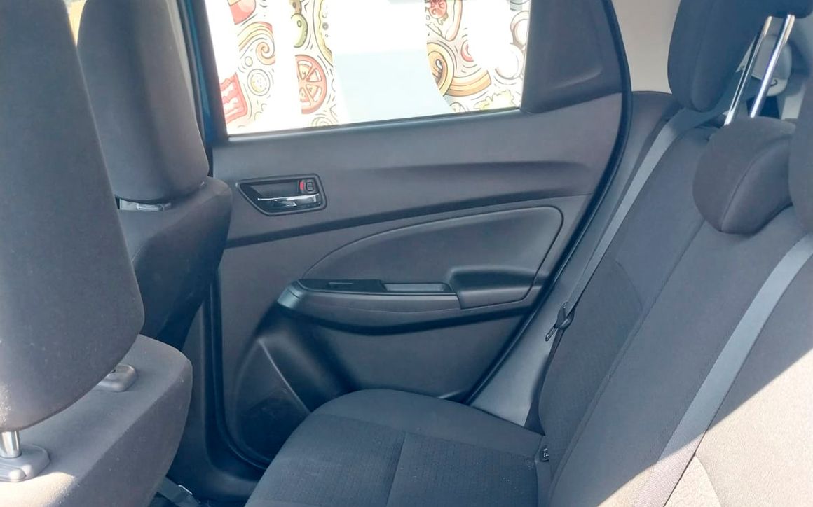 SUZUKI SWIFT - image 9