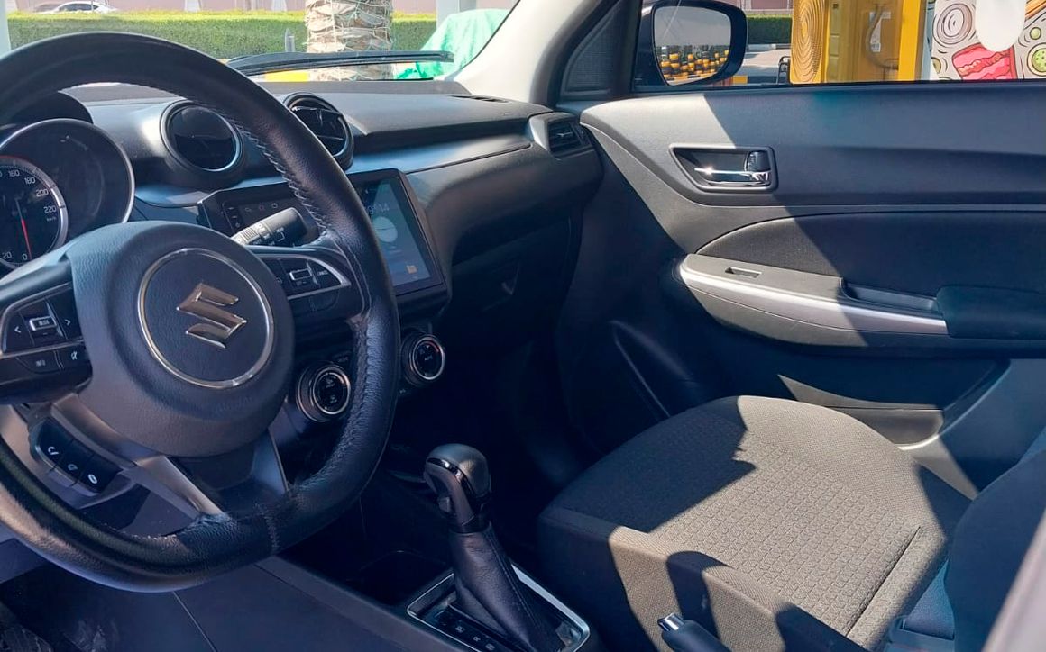 SUZUKI SWIFT - image 7